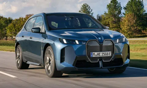SUV thuần điện BMW iX bị khai tử tại Mỹ