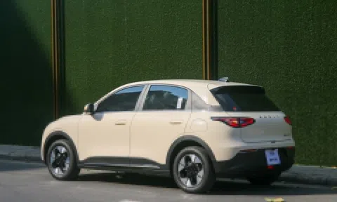 Ngân sách 500 triệu đồng - mua ôtô điện nào cho phái nữ