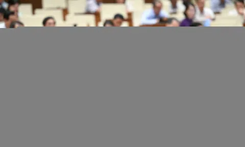 Đề xuất nâng lương cơ sở tối thiểu lên 2,65 triệu đồng/tháng