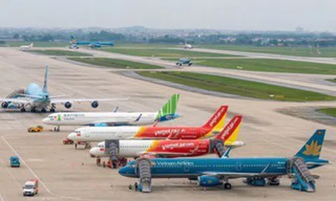 Giá vé máy bay dịp 30-4 tăng từng ngày, có chặng vượt 5 triệu đồng