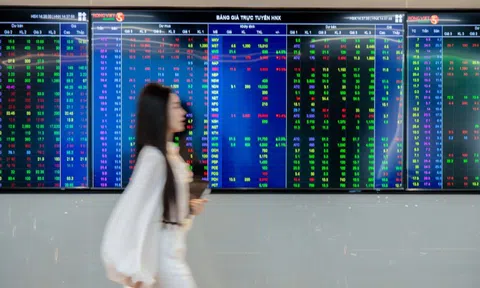 Nhà đầu tư nước ngoài mang gần 2.000 tỷ 'rời' sàn chứng khoán