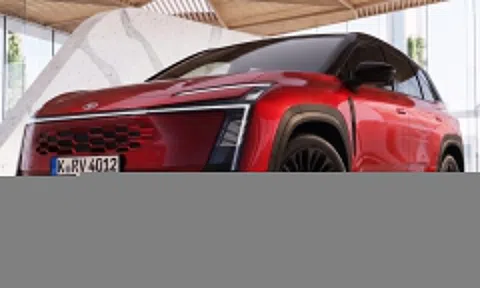 Toyota Corolla Cross thế hệ mới sẽ 'phình to' bao nhiêu?