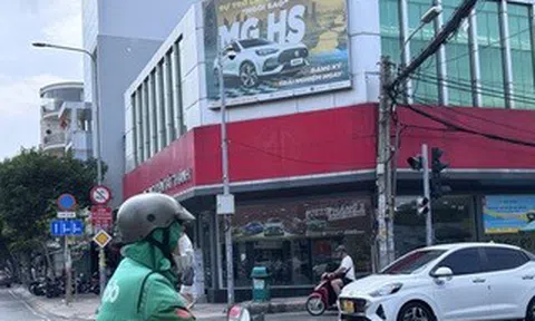 Đi một chuyến xe công nghệ, người dùng phải trả bao nhiêu loại phí?