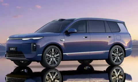 BYD Sealion 08 xuất hiện, một lần sạc chạy được 900 km