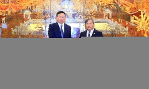 Chủ tịch Lotte Shin Dong Bin làm việc với Hà Nội