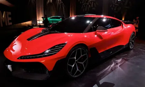 Siêu xe điện của hãng máy hút bụi - pin thể rắn, tăng tốc dưới 1 giây