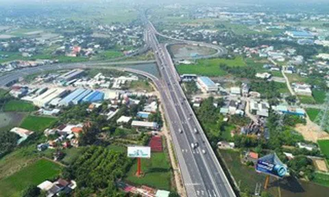 Tây Ninh công bố điều chỉnh quy hoạch tỉnh, sẽ có 3 trung tâm và 6 hành lang kinh tế
