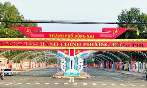 Không khí phấn khởi tại các phường mới ở Đồng Nai trong ngày 30/4