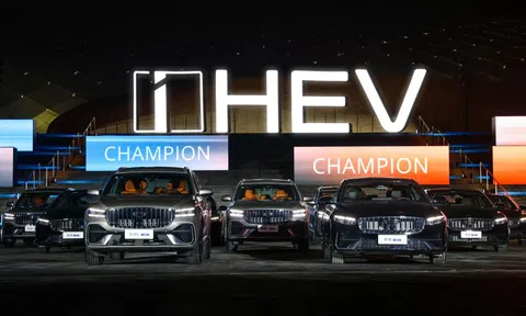 Trung Quốc đặt cược tương lai vào xe hybrid?