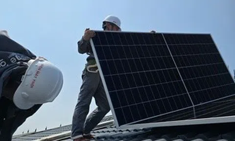 Ngành điện TPHCM hướng dẫn thủ tục lắp điện mặt trời mái nhà