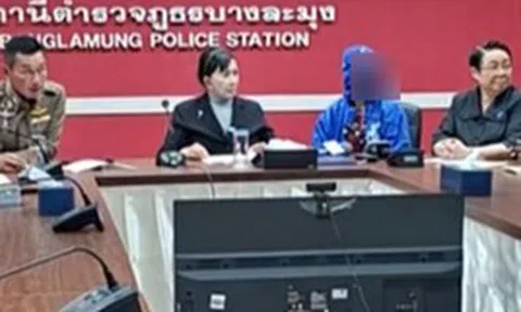 Bảo mẫu đánh tráo con của chủ, người mẹ trẻ bàng hoàng khi thấy con càng nuôi càng đen