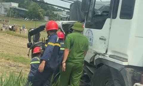 Hiện trường vụ tai nạn giao thông liên hoàn ở Tây Ninh khiến tài xế chết thảm