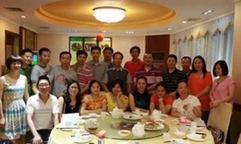 Họp lớp, lớp trưởng "bay sạch" 57 triệu đồng vì gửi nhầm tiền: Sáng hôm sau, cả nhóm đồng loạt làm một việc