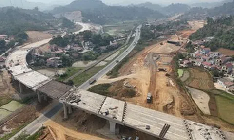Nỗ lực thi công đưa cao tốc Hữu Nghị - Chi Lăng và Đồng Đăng - Trà Lĩnh sớm về đích