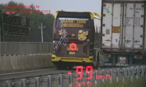 Đường cao tốc mới thông xe 10 ngày đã ghi nhận đến 395 trường hợp vi phạm