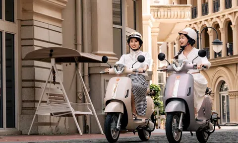 Ngân sách 30 triệu, chọn xe máy điện nào cho 'hội chị em'?