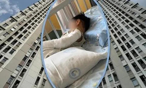 Bé trai 4 tuổi ngã từ tầng 11 chung cư xuống đất vì ngóng bố mẹ về nhà