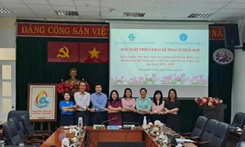 Hội LHPN TPHCM phối hợp BHXH TPHCM đưa chính sách an sinh đến gần người dân