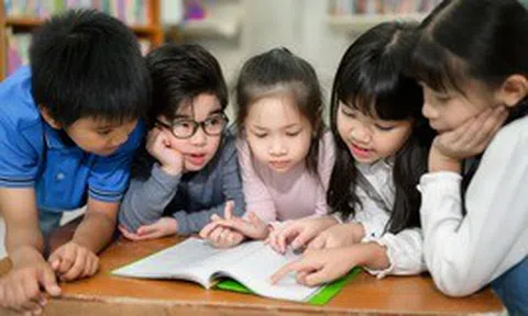 "Video ngắn đầy rẫy, cần gì phải đọc sách?" - Đây có thể là câu trả lời hay nhất mà bạn từng nghe!