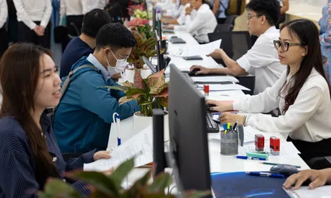 Thời gian làm thủ tục hành chính tại TP.HCM sẽ giảm một nửa