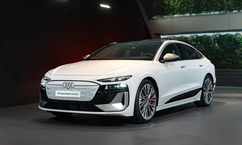 Audi S6 Sportback e-tron ra mắt - sedan điện hiệu năng cao giá 4,2 tỷ