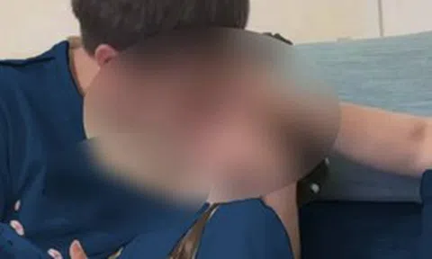 "Lướt xem mà vừa run tay vừa tức nghẹn" - Đoạn clip này có gì mà khiến nhiều phụ huynh thảng thốt đến vậy?