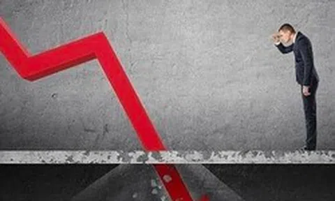 Góc nhìn chuyên gia: VN-Index có thể bước vào nhịp rung lắc mạnh sau khi lập đỉnh lịch sử