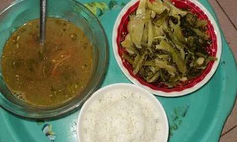 Sau câu nói "thôi thì đường ai nấy đi cho tôi rảnh nợ", cuộc sống của tôi lâm vào bế tắc: Nhìn mâm cơm đoán ra hậu quả