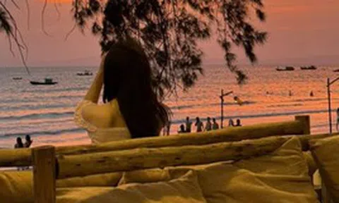 Từ ngày biết gia thế của bạn gái, tôi như "biến" thành người khác, đáng sợ hơn là cô ấy cũng nhận ra điều đó