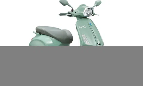 Vespa Sprint 180 cc có gì đặc biệt với giá 121 triệu đồng