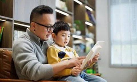 Giáo viên 30 năm trong nghề nói thẳng: 90% trẻ lớn lên thành công, IQ và EQ đều cao được nuôi dạy bởi 4 kiểu cha mẹ này