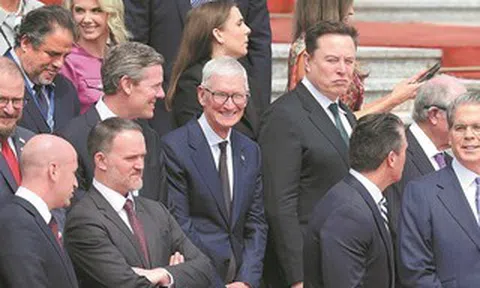 Elon Musk, Tim Cook cùng dàn CEO Mỹ tháp tùng ông Trump tới Trung Quốc làm gì?