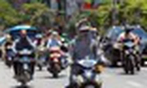 Cách giúp giảm nóng bức khi ra đường