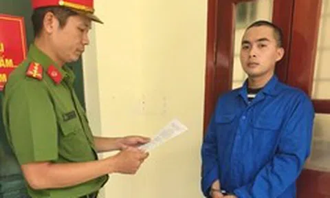 Thi hành lệnh bắt Nguyễn Văn Khanh SN 2004, thu 1kg vàng