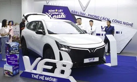 VF 8 thế hệ mới chính thực nhận cọc, nhiều ưu đãi hấp dẫn