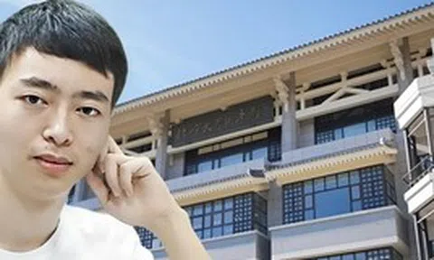 Vụ "bắt cóc" học sinh HÀI HƯỚC nhất mọi thời đại: Vì nhân tài, 2 ĐH top đầu châu Á "đấu mưu", tung chiêu như phim hành động!
