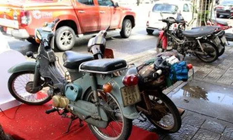 Xe đời cũ trước năm 2000 cần lưu ý gì khi dùng xăng E10?