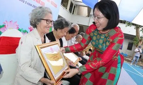 TPHCM: Phường Phú Nhuận chúc thọ hơn 1.000 người cao tuổi
