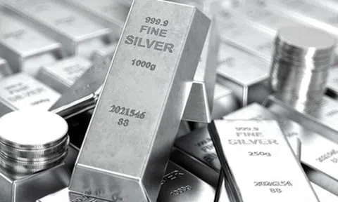 Giá bạc hôm nay (28/5): Giá bạc trong nước và thế giới đang rơi tự do, không có điểm dừng
