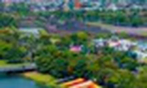 Cảnh tượng bên bờ sông Hương khiến nhiều người bất ngờ, nhận xét: Không tin vào mắt mình