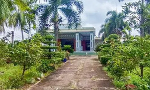 Được bố mẹ cho hết đất tổ tiên nhưng tôi chỉ dám ngồi im vì điều kiện đính kèm vô cùng khó