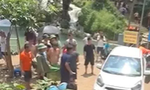 Nhảy từ trên cao xuống dưới tại thác Trăng, người đàn ông tử vong