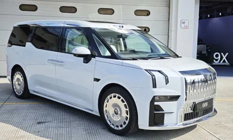 MPV giá gần 5 tỷ đồng sắp ra mắt Việt Nam