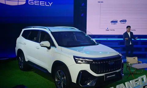 Geely Coolray giá từ 599 triệu, Okavango khởi điểm 739 triệu đồng