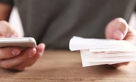 Lời khuyên cho người thanh toán hóa đơn điện nước bằng tài khoản ngân hàng