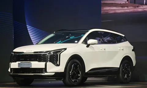 Cận cảnh Kia Sportage hybrid mới - thay thiết kế, giá có tăng?