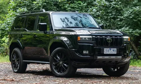 Hơn 13.000 xe Toyota Land Cruiser Prado cần triệu hồi vì lỗi phần mềm