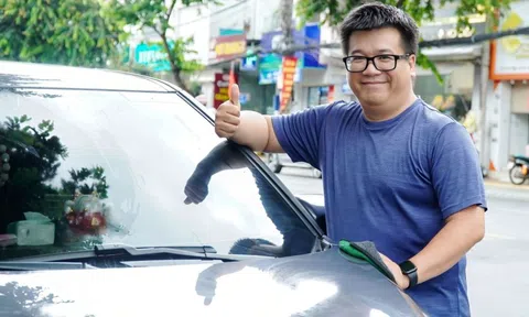 Chủ VinFast VF 5 ở Cần Thơ: 'Bài toán kinh tế là lý do gắn bó xe điện'