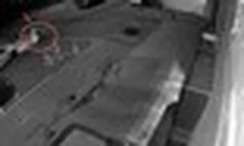 Camera ghi cảnh lạ lúc 2 giờ sáng: Nhóm người âm thầm xuất hiện, hành động sau đó khiến cả khu phố bất an