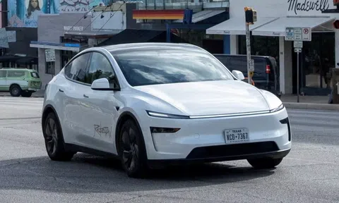 Tesla mở rộng dịch vụ robotaxi không giám sát tại Mỹ